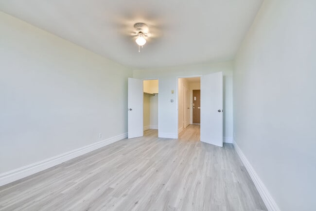 Bedroom - 2 Grove St