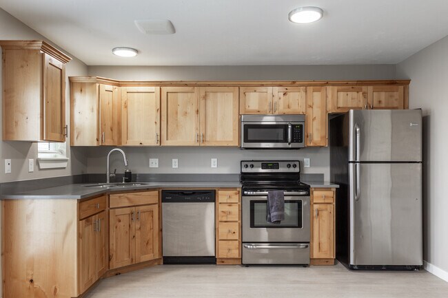 Foto del edificio - Meadowcreek Townhomes