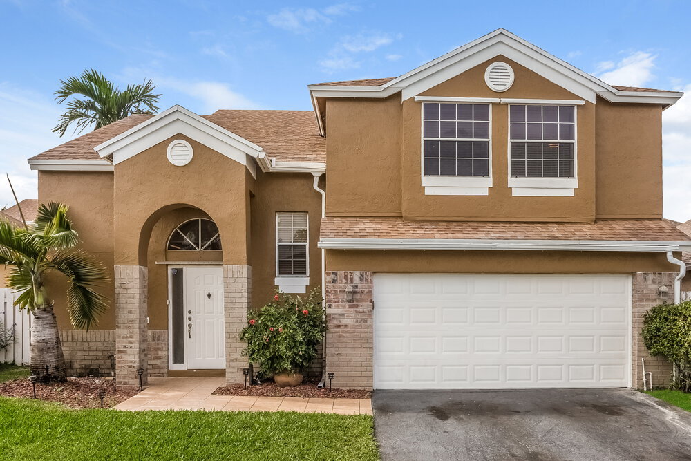 Primary Photo - 1161 SW 108th Terrace