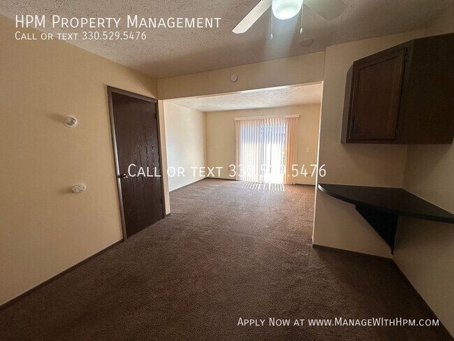 Foto del edificio - 6684 Casper Ave NW