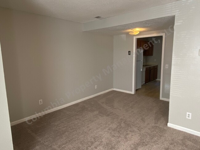 Building Photo - 149 Villa Ct