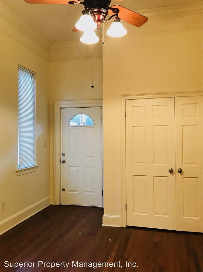 Foto del edificio - 1517 Robert St