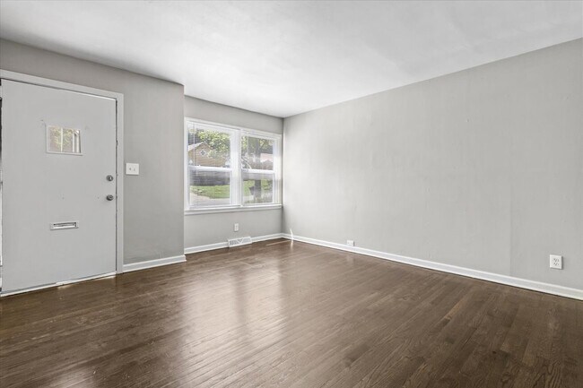 Foto del edificio - 8023 Garfield Ave