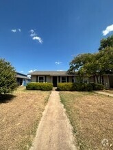 Building Photo - 1041 Presidio Dr