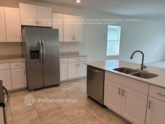 Building Photo - 4271 Palatina Way