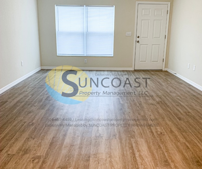 Building Photo - Gorgeous 2Bd/2Ba Unit