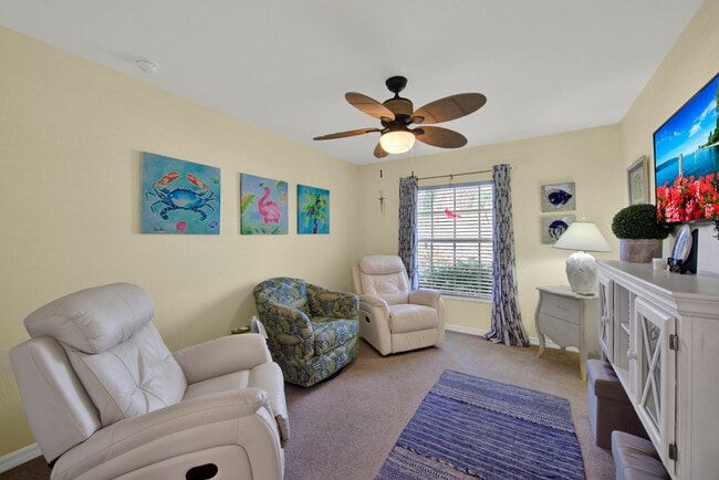 Foto del edificio - Rarely available Pool villa in Colonial Country Club!