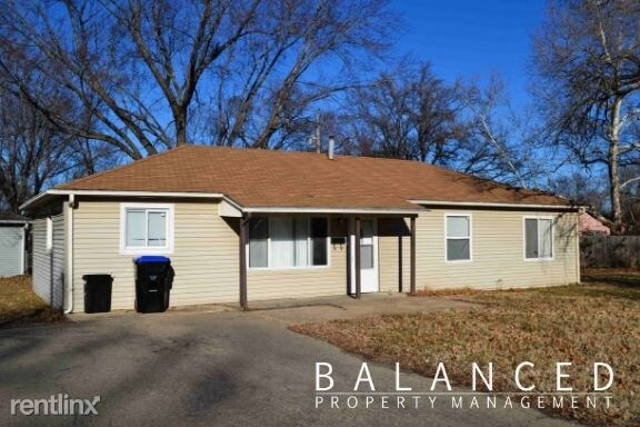 Primary Photo - 4 br, 1.5 bath House - 1400 SW 37th St