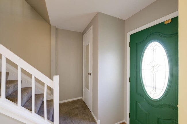 Foto del edificio - Beautiful Townhome Near Gunner's Lake in Germantown