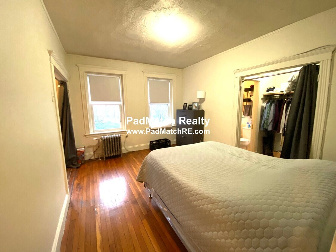 Foto principal - 231 Park Dr
