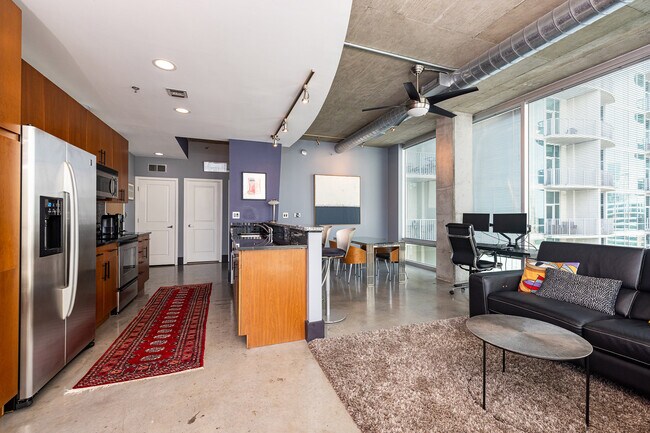 Foto del edificio - 943 Peachtree St NE