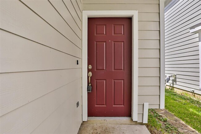Foto del edificio - 9016 Elm Drake Ln