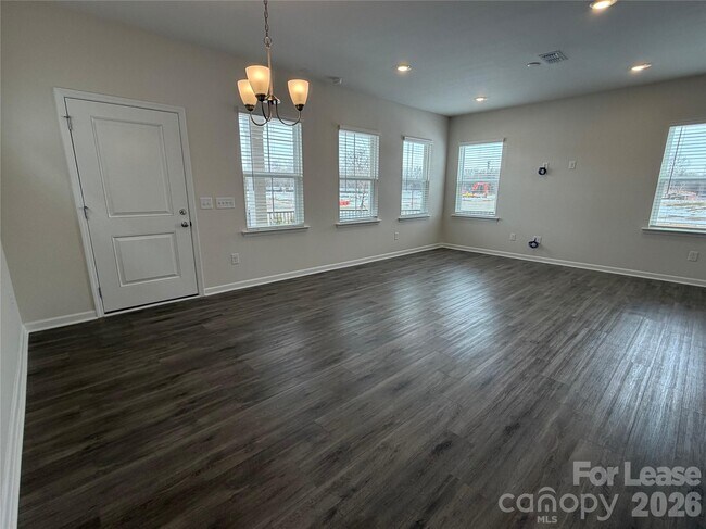 Building Photo - 3636 Pamlico St