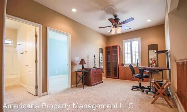 Building Photo - 3 br, 2.5 bath House - 9802 Crescent Lodge Ct