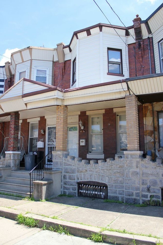 3005 Aramingo Avenue House for Rent in Philadelphia, PA