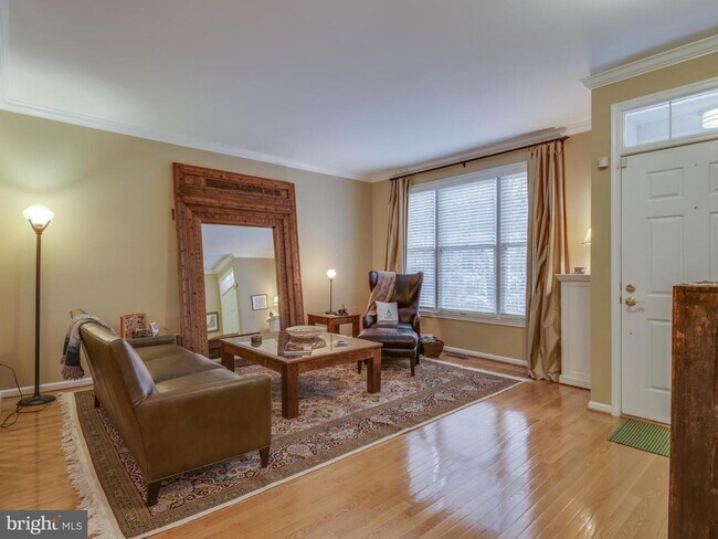 Building Photo - 11300 Fairwind Way