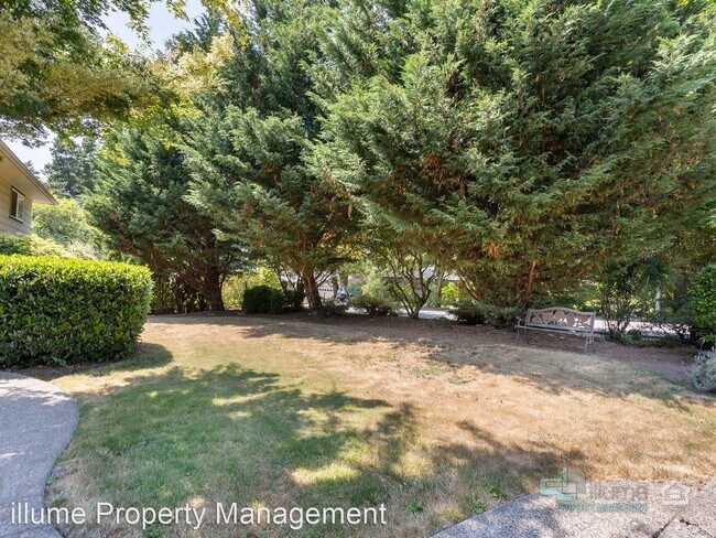 Building Photo - 4 br, 3 bath House - 9610 SW Washington Place