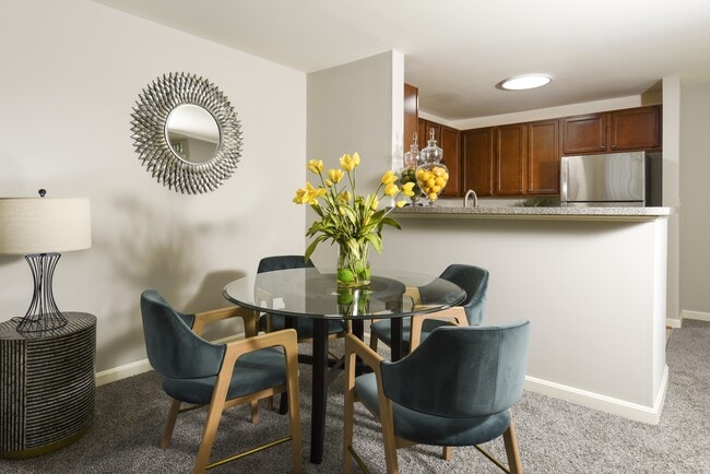 Foto del edificio - Chestnut Oaks, 55+