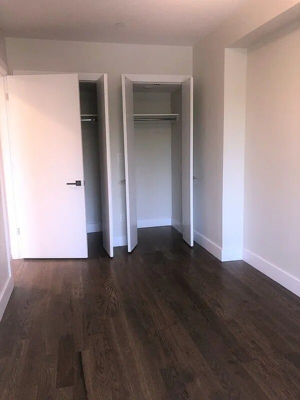 Foto del edificio - 532 E 142nd St