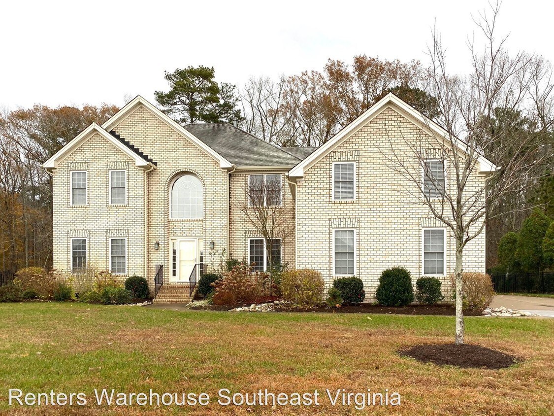 4 br, 3.5 bath House 1785 Champion Circle House Rental in Virginia Beach, VA