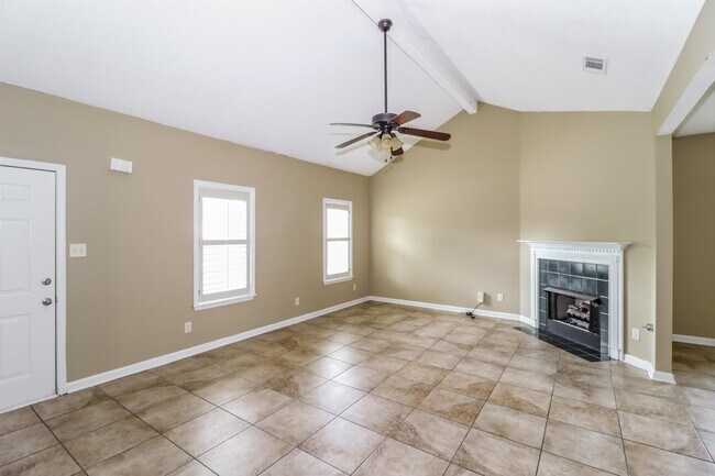 Building Photo - 8735 Citrus Bend Dr
