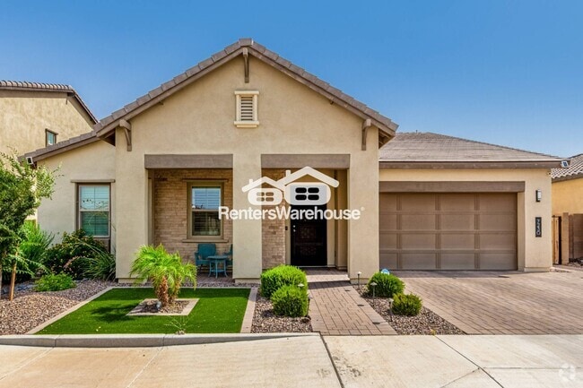 Building Photo - 7230 W Pinnacle Vista Dr