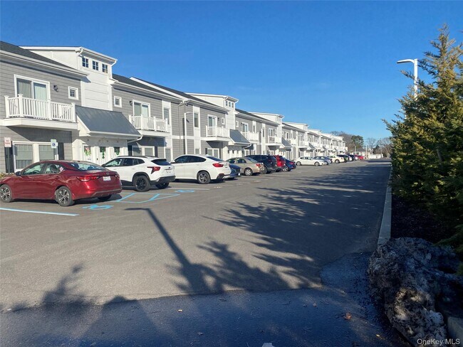 Foto del edificio - 515 Jackson Ave