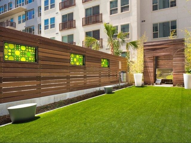 Foto principal - 2 bedroom in Dallas TX 75219