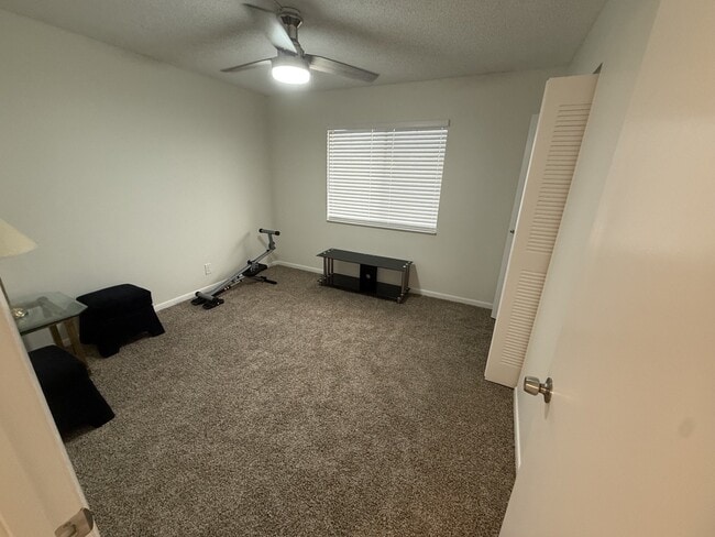 Building Photo - 14307 Bedford Dr