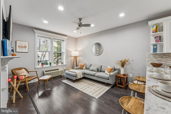 Foto del edificio - 1833 California St NW