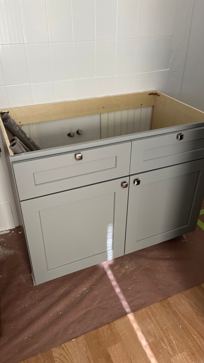 Building Photo - 11 Hatch St