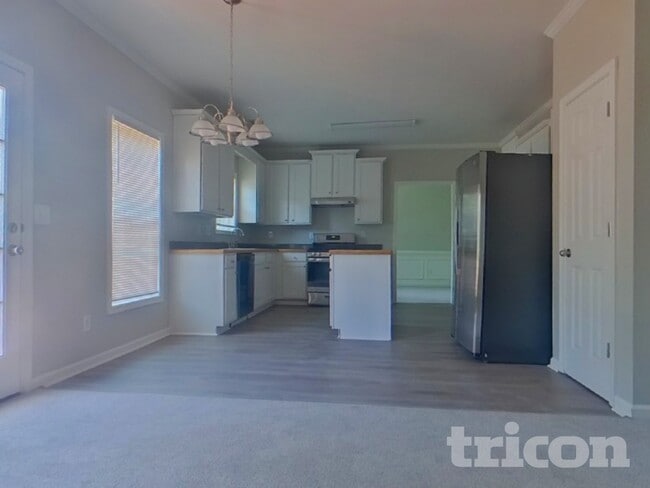 Foto del edificio - 824 Tibwin Pl SE