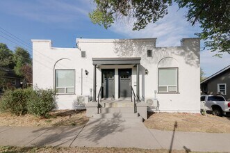 Building Photo - 329 N 3rd St