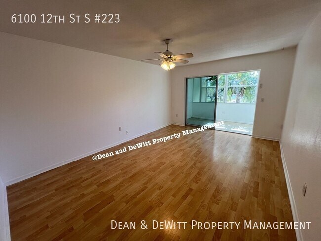 Foto del edificio - 6100 12th St S