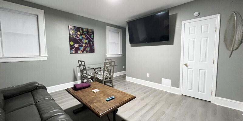 Foto principal - 817 Ferdinand Ave Sw