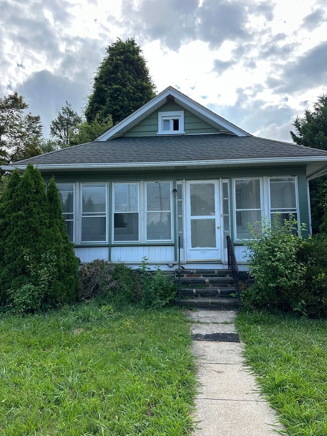 Building Photo - 57 S Brighton Ave