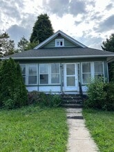 Building Photo - 57 S Brighton Ave
