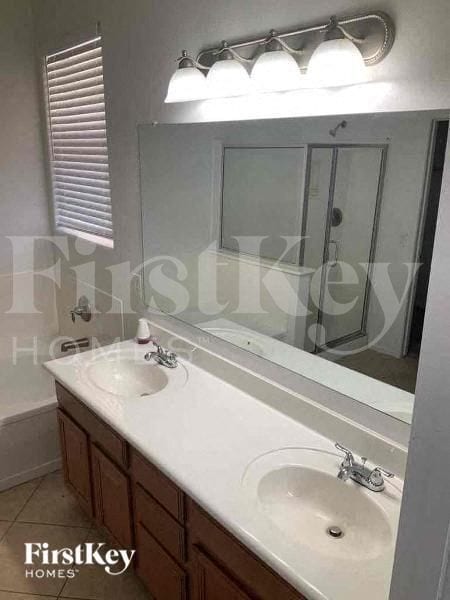 Building Photo - 17623 W Cavedale Dr