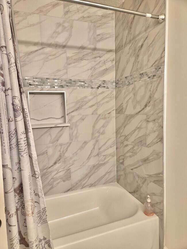 Foto del edificio - 3527 Rosedale St