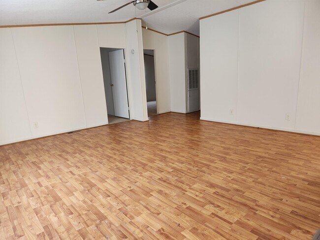 Building Photo - 478 E Breckenridge Village