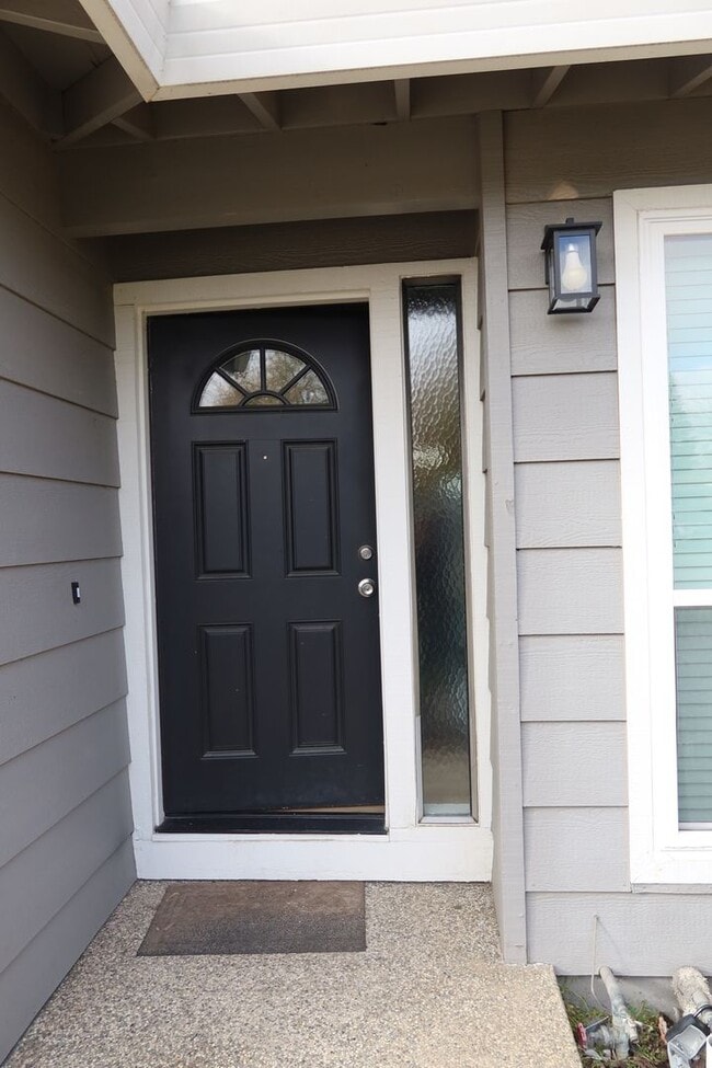 Photo - 7256 Havenside Dr Apartment