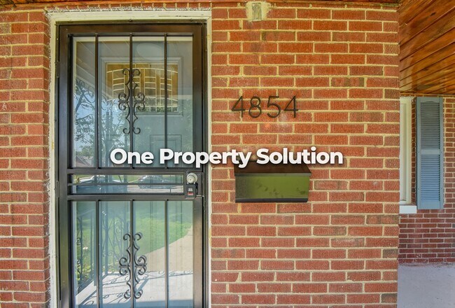 Foto del edificio - 4854 Jefferson St
