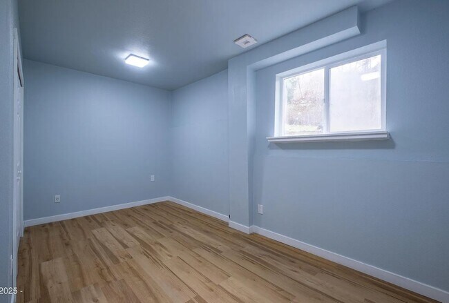 tu dormitorio - 432 N Yodel Ln