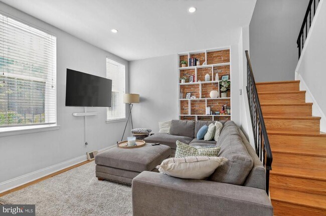 Foto del edificio - 874 N 4th St