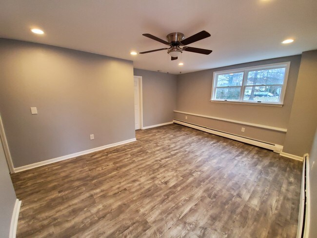 Foto del edificio - 421 Plainfield Ave