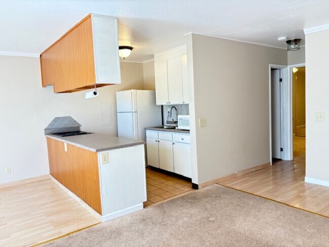 Building Photo - Makaha Valley Plantation - Two Bedroom