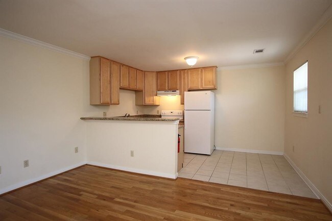 Foto del edificio - 1309 Welch St