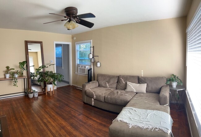 living - 1035 64th St