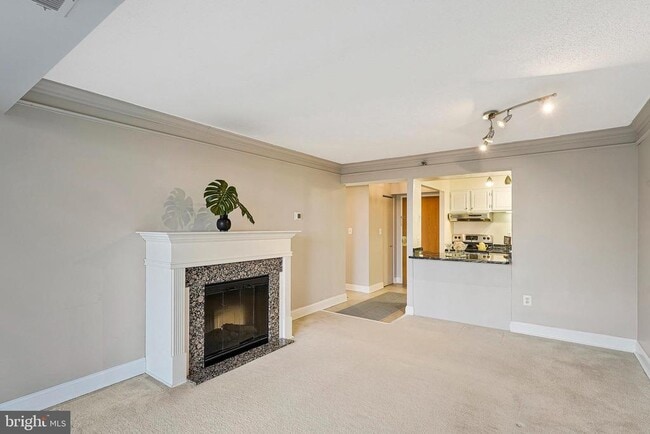 Foto del edificio - 1808 Old Meadow Rd