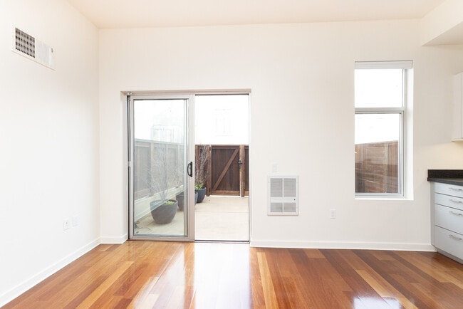 Foto del edificio - 451 Kansas St